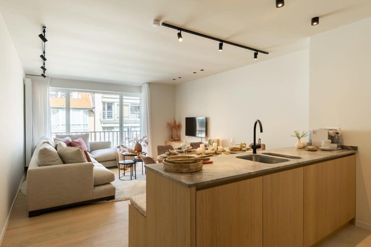 Huswell - Central Located Apartment With Parking In Knokke Extérieur photo