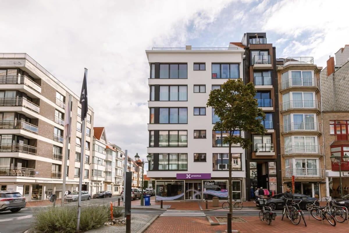 Huswell - Central Located Apartment With Parking In Knokke Extérieur photo